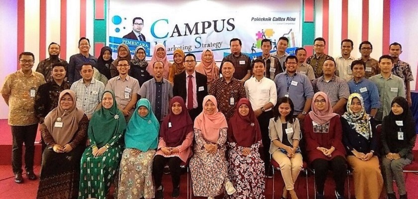 Cover Campus Marketing Strategy bersama Bapak Erik Hadi Saputra
