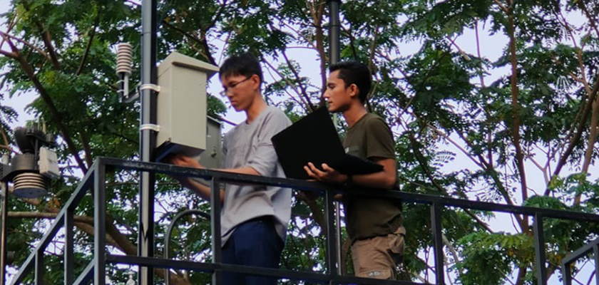 Cover Dosen PCR Lakukan Penelitian Integrasi Sensor dan Pemantauan Realtime Kualitas Air dan Udara di Provinsi Riau