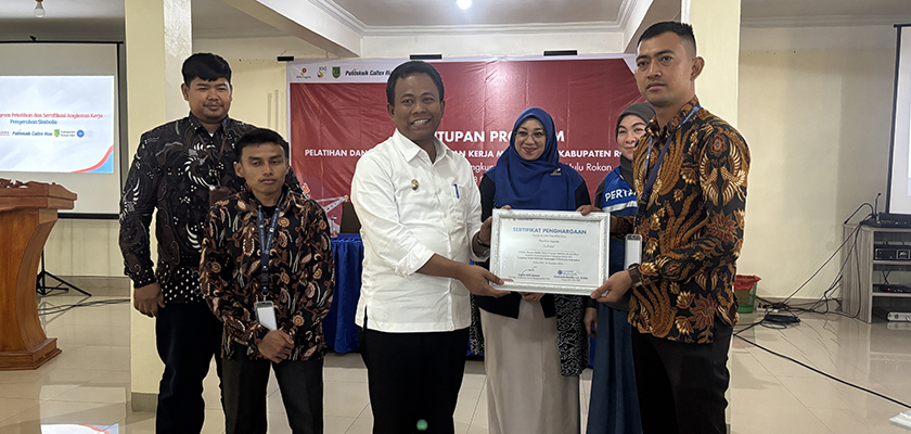 Cover Kolaborasi PCR dan PHR Cetak Tenaga Kerja Kompeten: Program Pelatihan dan Sertifikasi Angkatan Kerja Kabupaten Rokan Hilir Tahun 2024 Resmi ditutup