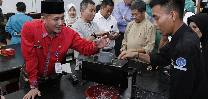Cover Kunjungi PCR, Dinas Perindustrian Provinsi Riau Jalin Kerjasama Bidang Teknologi Industri